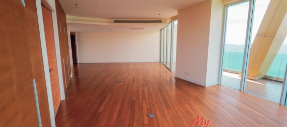 4 bedrooms Condo in Pattaya, Thailand No. 3015 24