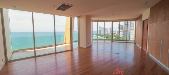 4 bedrooms Condo in Pattaya, Thailand No. 3015 25