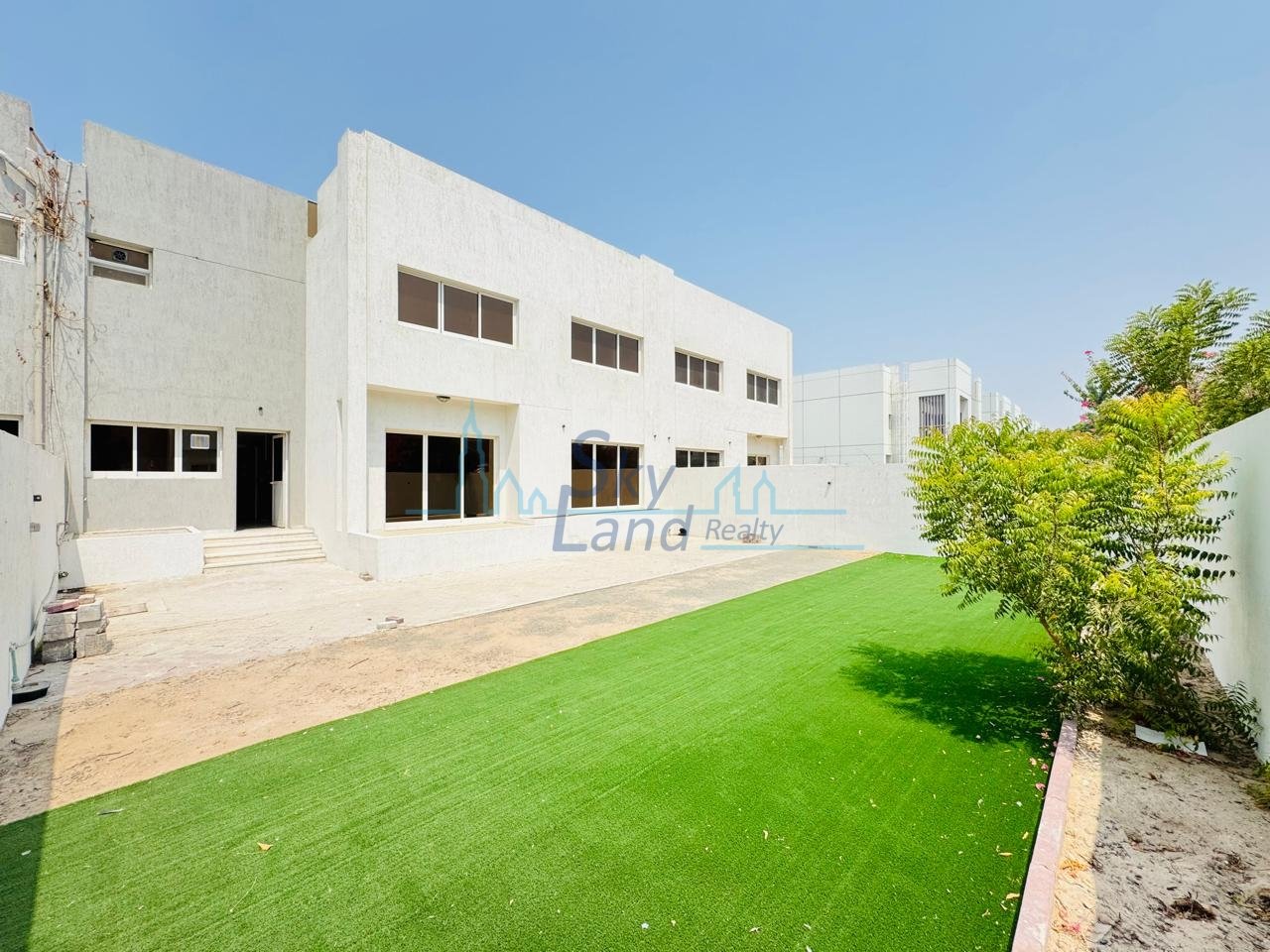 4 bedrooms Villa in Umm Suqeim, UAE No. 102586