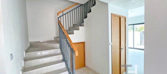 4 Schlafzimmer Stadthaus in Dubai Land, UAE, Nr. 35781 3