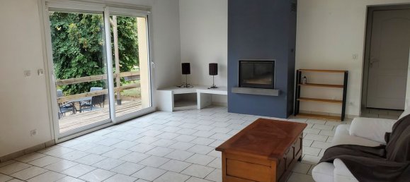3 Schlafzimmer Haus in Poigny-la-Foret, France, Nr. 318156 4