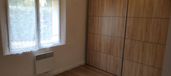 3 Schlafzimmer Haus in Poigny-la-Foret, France, Nr. 318156 11