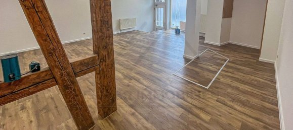 Здание с 20 комнатами в Hildburghausen, Германия № 167931 11