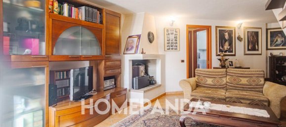 Casa de 4 habitaciónes en Quartu Sant'Elena, Italy No. 7037 8