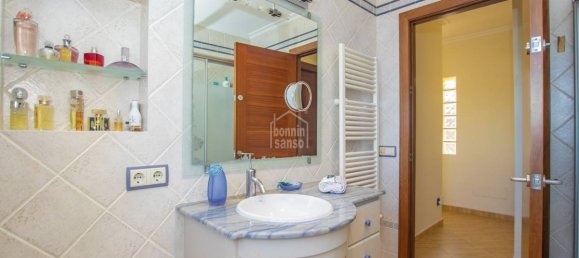 4 bedrooms Villa in Mahon, Spain No. 670 12