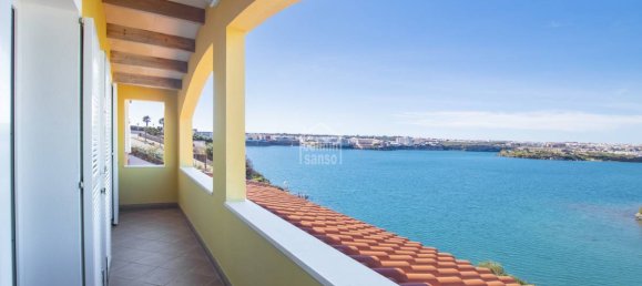 4 bedrooms Villa in Mahon, Spain No. 670 8