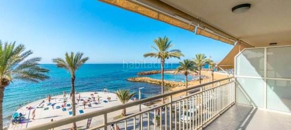 Apartamento de 4 dormitorios en Torrevieja, Spain No. 81984 2