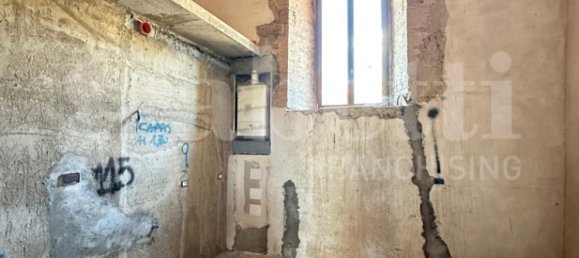 2 bedrooms Apartment in Siena, Italy No. 293946 7