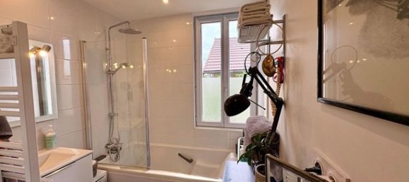 3 bedrooms House in Montmorency, France No. 360366 9