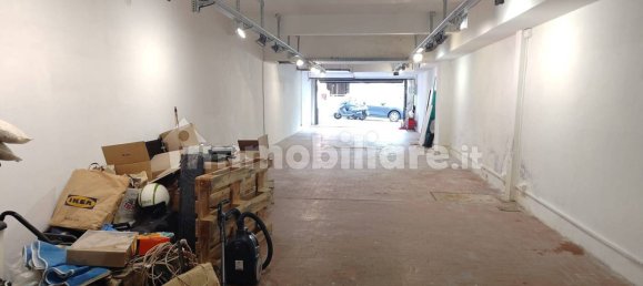 Склад 131м² в Генуя, Италия № 353298 5