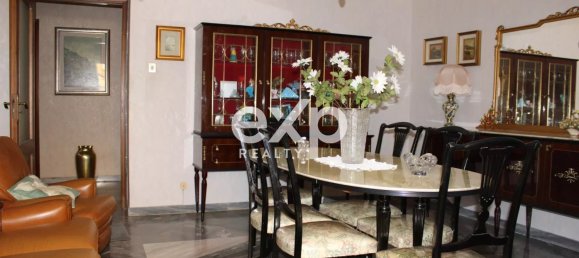 3 bedrooms Apartment in Foggia, Italy No. 277357 2