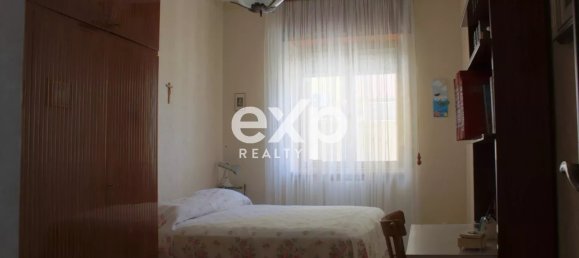 3 bedrooms Apartment in Foggia, Italy No. 277357 6