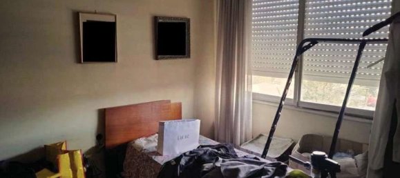 6 rooms Apartment in Cardano al Campo, Italy No. 3174 9