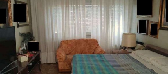 6 rooms Apartment in Cardano al Campo, Italy No. 3174 4
