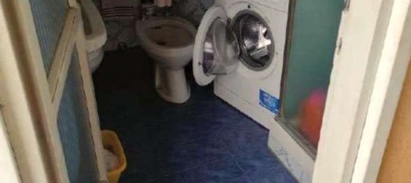 6 rooms Apartment in Cardano al Campo, Italy No. 3174 12