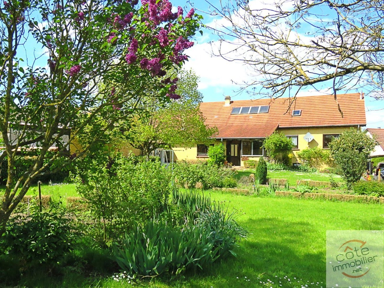 Casa de 3 dormitorios en Sarreguemines, France No. 72234