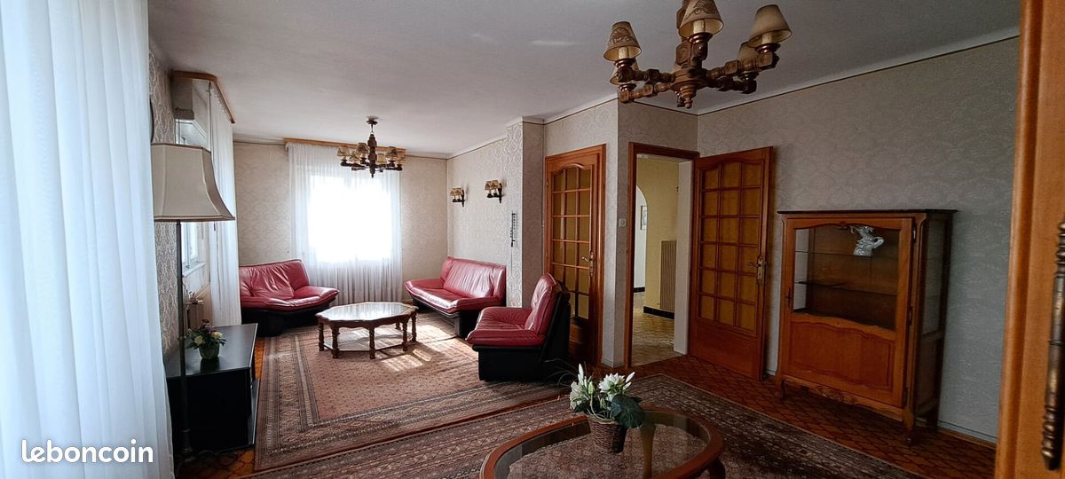 5 bedrooms House in Lingolsheim, France No. 55737