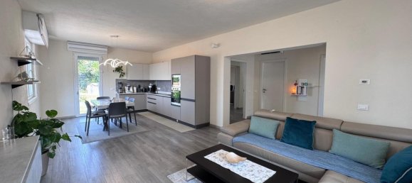 5 bedrooms Villa in Palazzolo sull'Oglio, Italy No. 266196 13