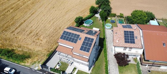 5 bedrooms Villa in Palazzolo sull'Oglio, Italy No. 266196 2