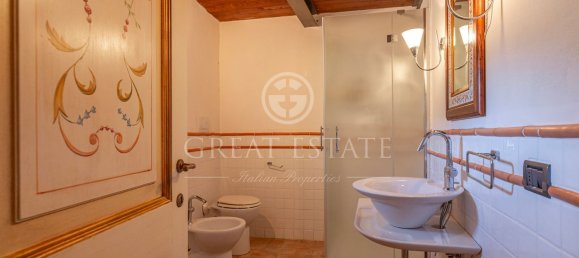 9 rooms House in Campello sul Clitunno, Italy No. 178549 37