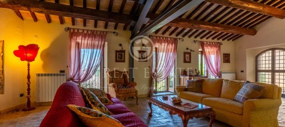 9 rooms House in Campello sul Clitunno, Italy No. 178549 12