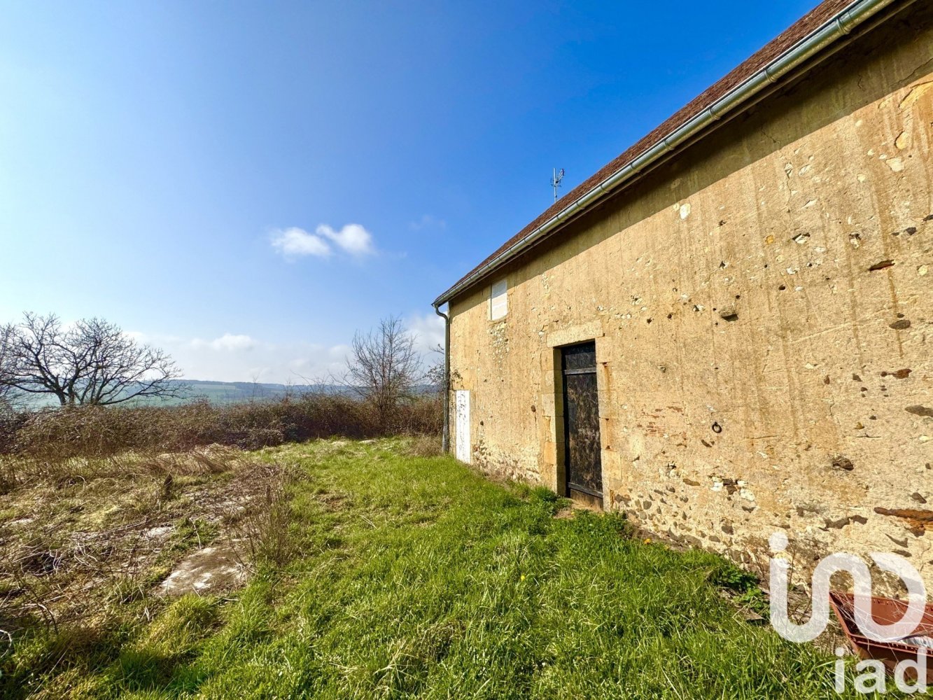 1 غرف نوم منزل في Dampierre-sous-Bouhy, France رقم 193624