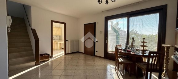 2 Schlafzimmer Wohnung in Gorle, Italy, Nr. 353056 14