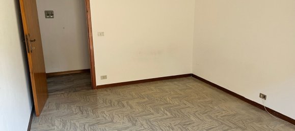 Квартира с 6 комнатами в Пезаро, Италия № 276642 15