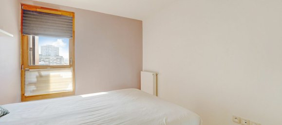 1 bedroom Apartment in Paris, France No. 334717 8