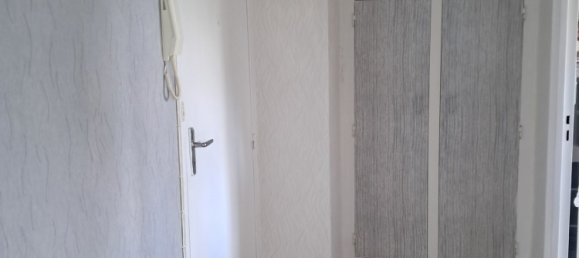 Apartamento de 1 dormitorio en Chalons-en-Champagne, France No. 224866 7