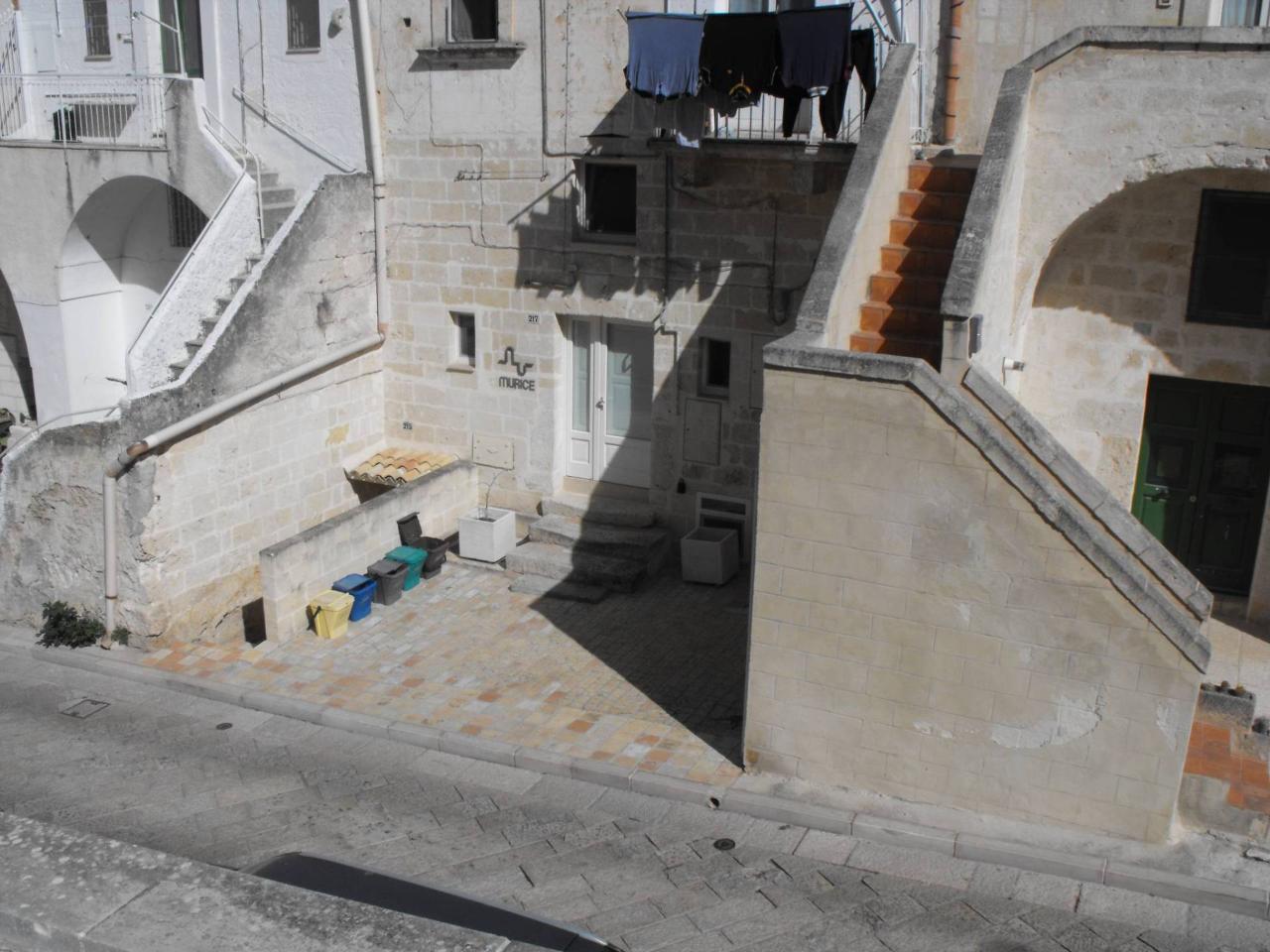 Квартира с 4 комнатами в Матера, Италия № 72882