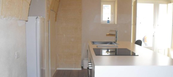 Квартира с 4 комнатами в Матера, Италия № 72882 14