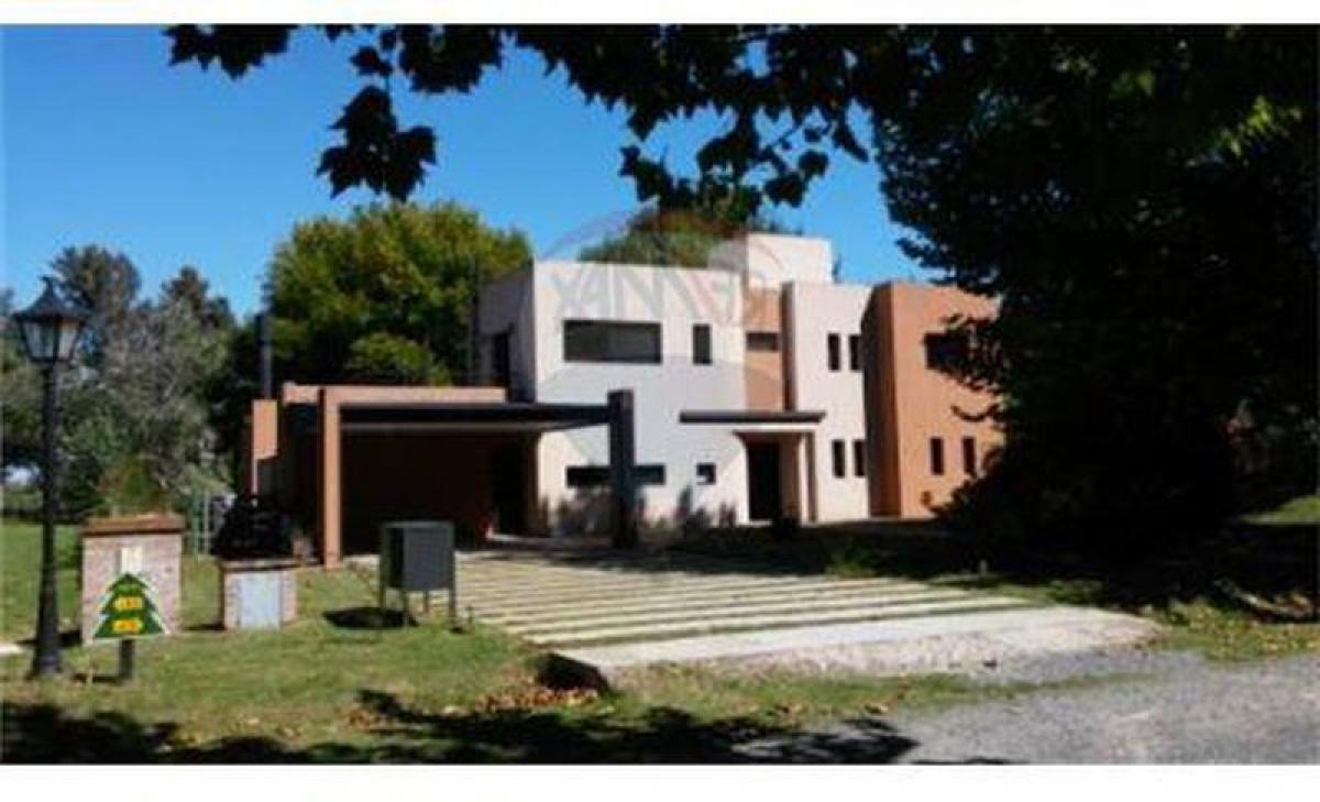 4 bedrooms House in Pilar, Argentina No. 2729