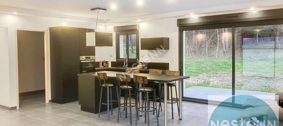 Casa de 3 dormitorios en Cellettes, France No. 84032 4