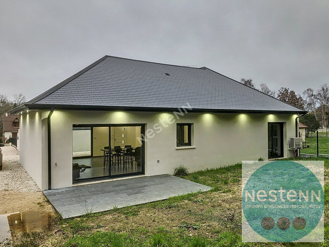 Casa de 3 dormitorios en Cellettes, France No. 84032