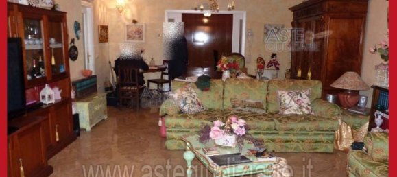 5 bedrooms Apartment in Rome, Italy No. 330859 13