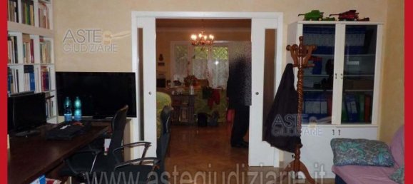 5 bedrooms Apartment in Rome, Italy No. 330859 34