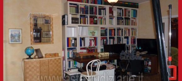 5 bedrooms Apartment in Rome, Italy No. 330859 36