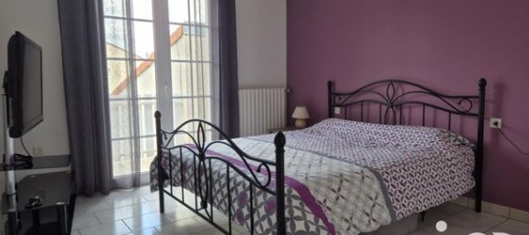 3 Schlafzimmer Haus in Vienne, France, Nr. 309615 12