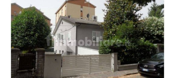 3 bedrooms Villa in Sassuolo, Italy No. 95989 37