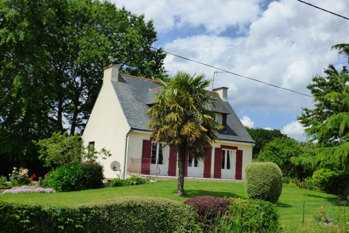 3 bedrooms House in Morbihan, France No. 38118
