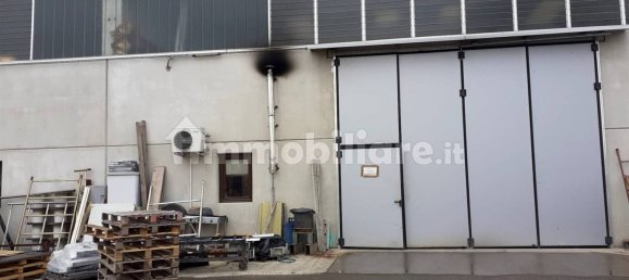 3 rooms Warehouse in Mirandola, Italy No. 230046 2