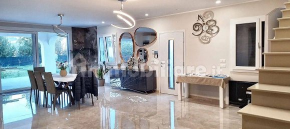 Villa de 3 dormitorios en Misilmeri, Italy No. 160349 4