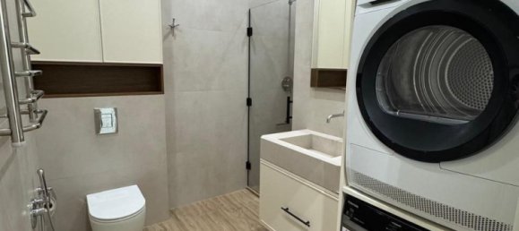 4 bedrooms Apartment in Khatay, Azerbaijan No. 1540 5