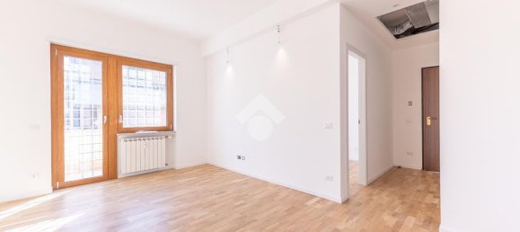 Ático de 2 dormitorios en Rome, Italy No. 380998 12