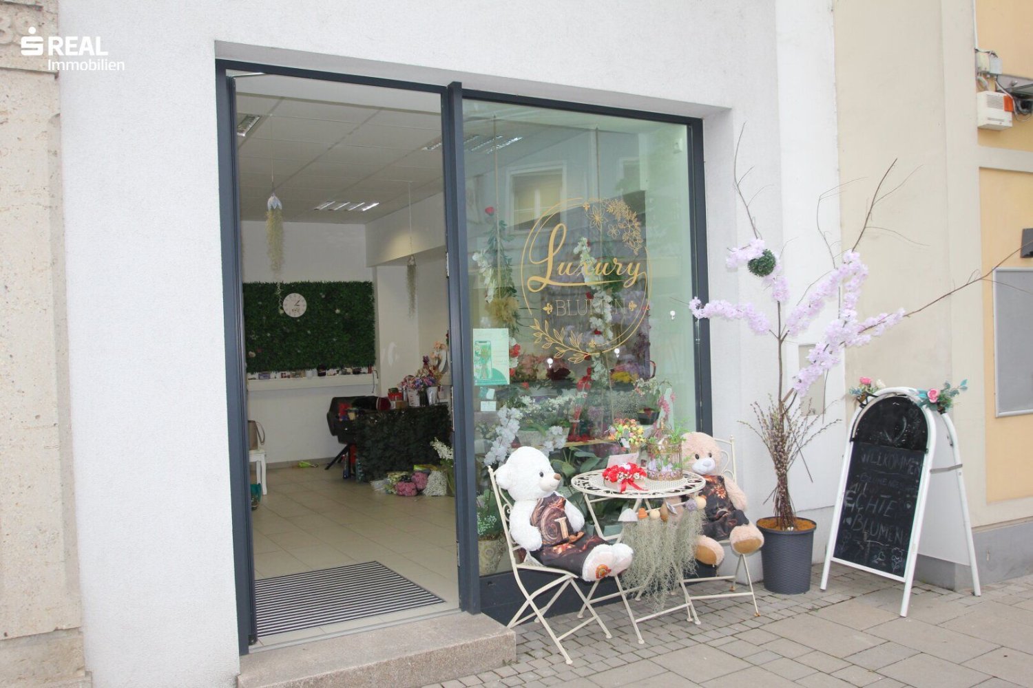 Gewerbliche Immobilie in Amstetten, Austria 27m², Nr. 197174