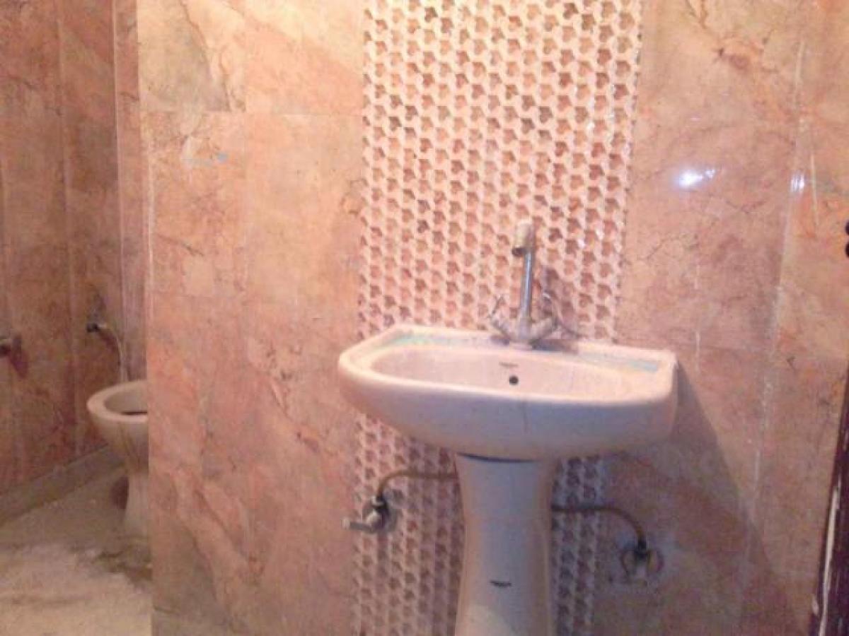 2 bedrooms House in Mumbai, India No. 61825