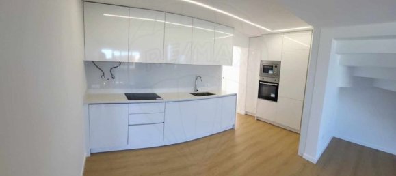 3 bedrooms House in Povoa de Varzim, Portugal No. 24653 16