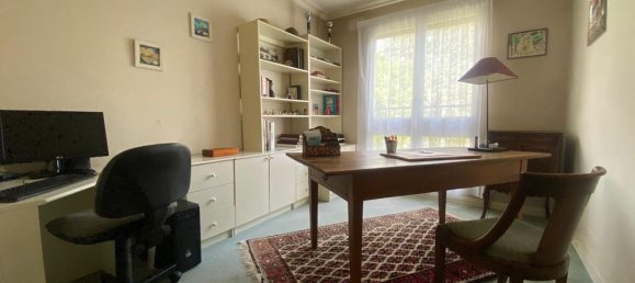 3 bedrooms Apartment in Yvelines, France No. 130386 8