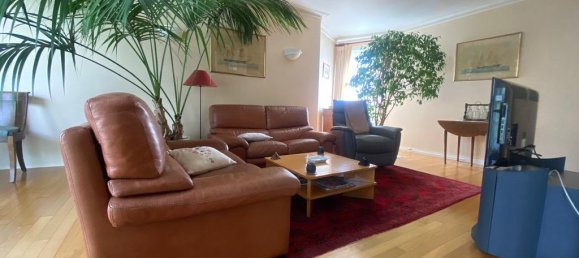3 bedrooms Apartment in Yvelines, France No. 130386 3